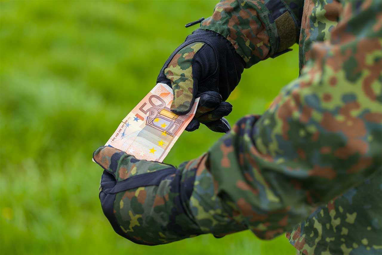 Steuererklärung für Soldaten - Steuern sparen - Lohnsteuerhilfe Wilhelmshaven